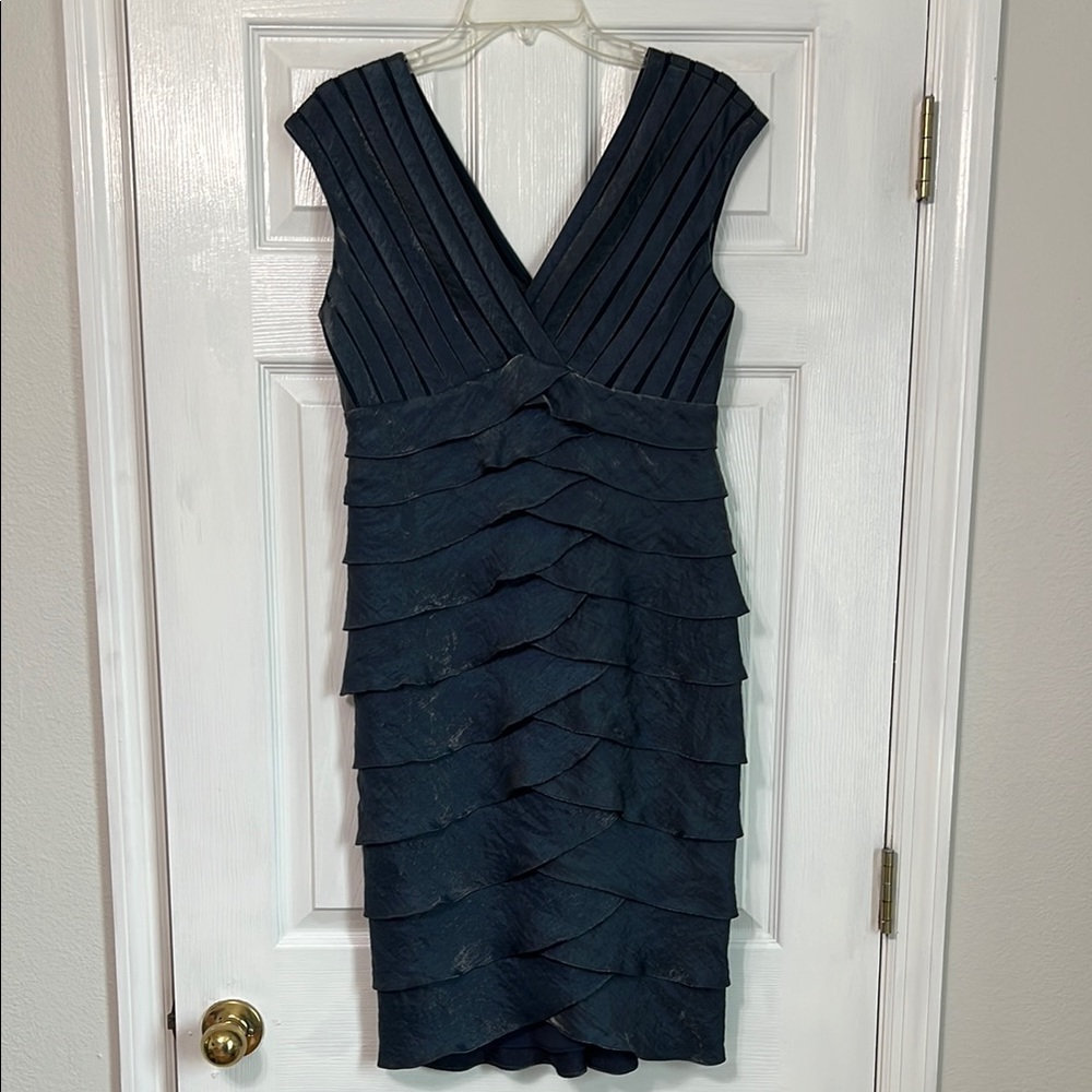 Adrianna Papell Gray Cocktail Dress